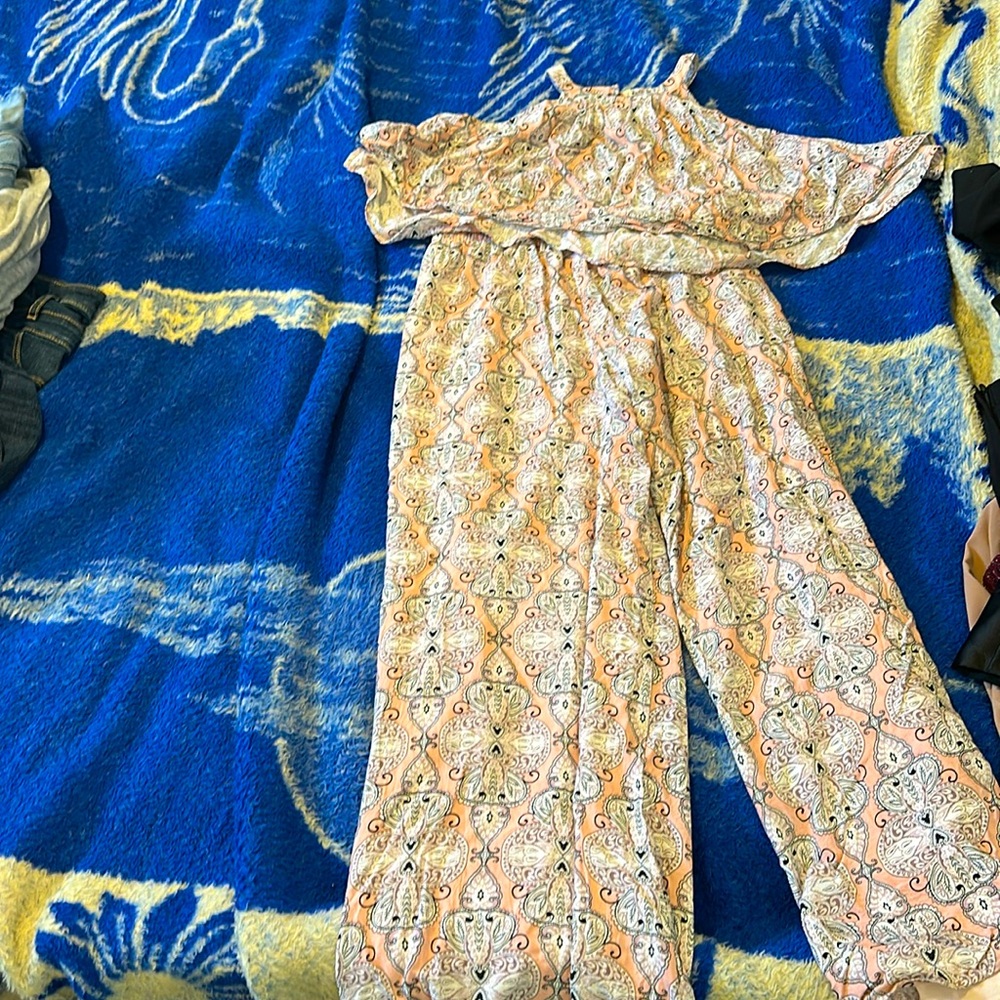 Patterned Sleeveless Top